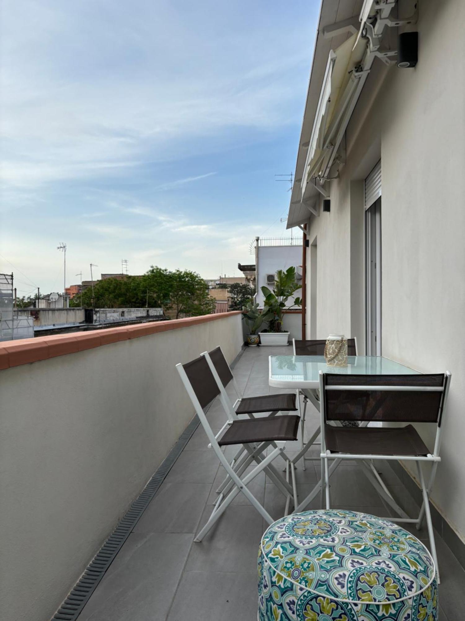 Strettomare-Business & Travel Apartment เรจโจ ดี คาลาเบีย ภายนอก รูปภาพ