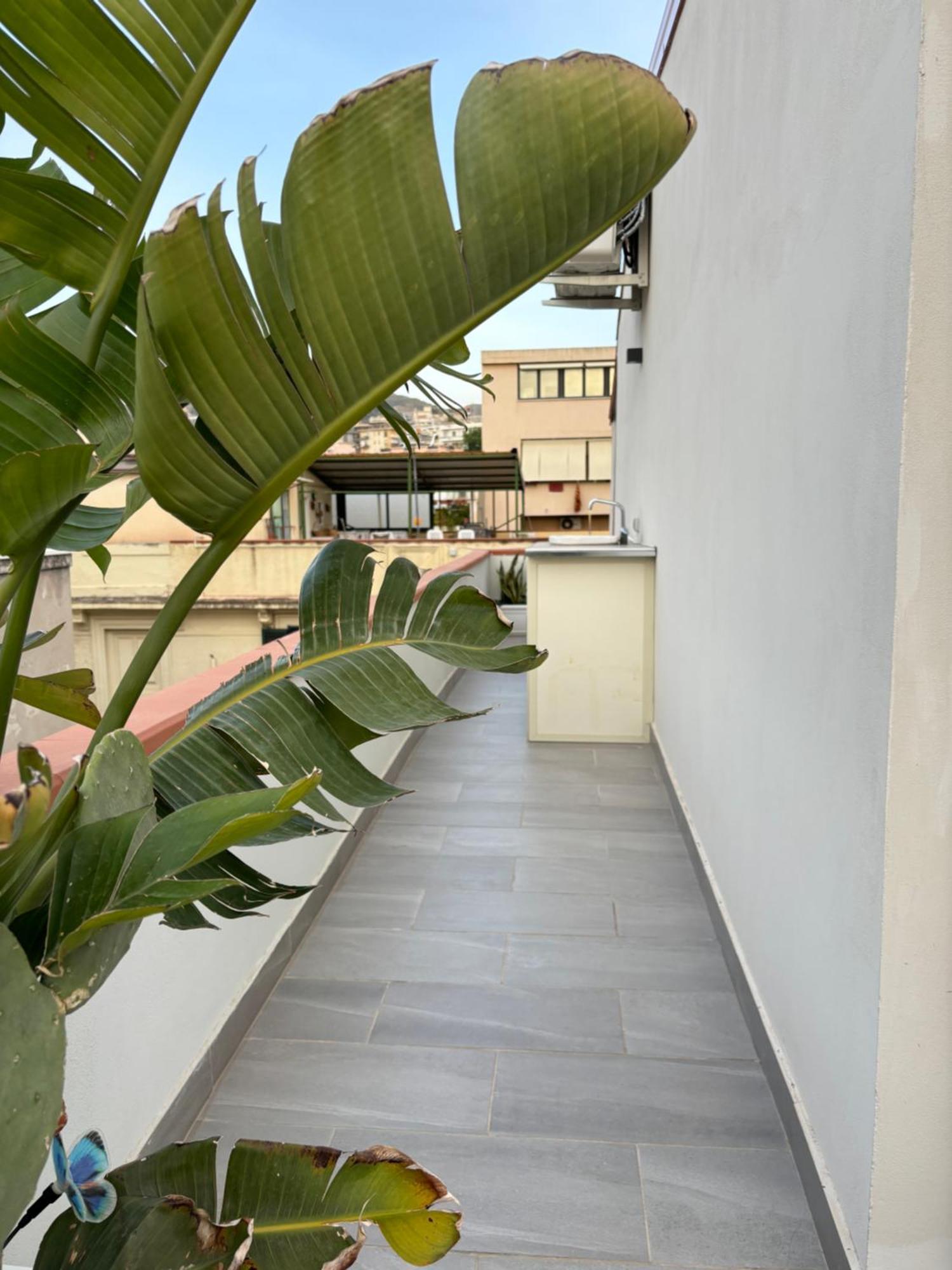 Strettomare-Business & Travel Apartment เรจโจ ดี คาลาเบีย ภายนอก รูปภาพ