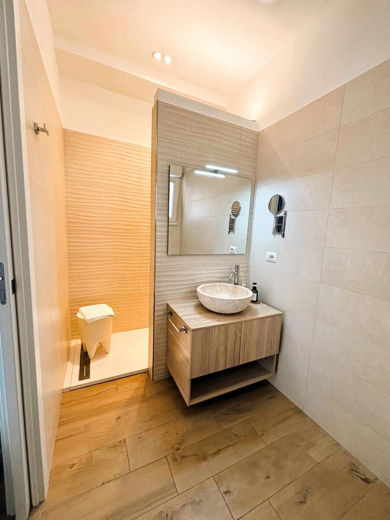 Strettomare-Business & Travel Apartment เรจโจ ดี คาลาเบีย ภายนอก รูปภาพ